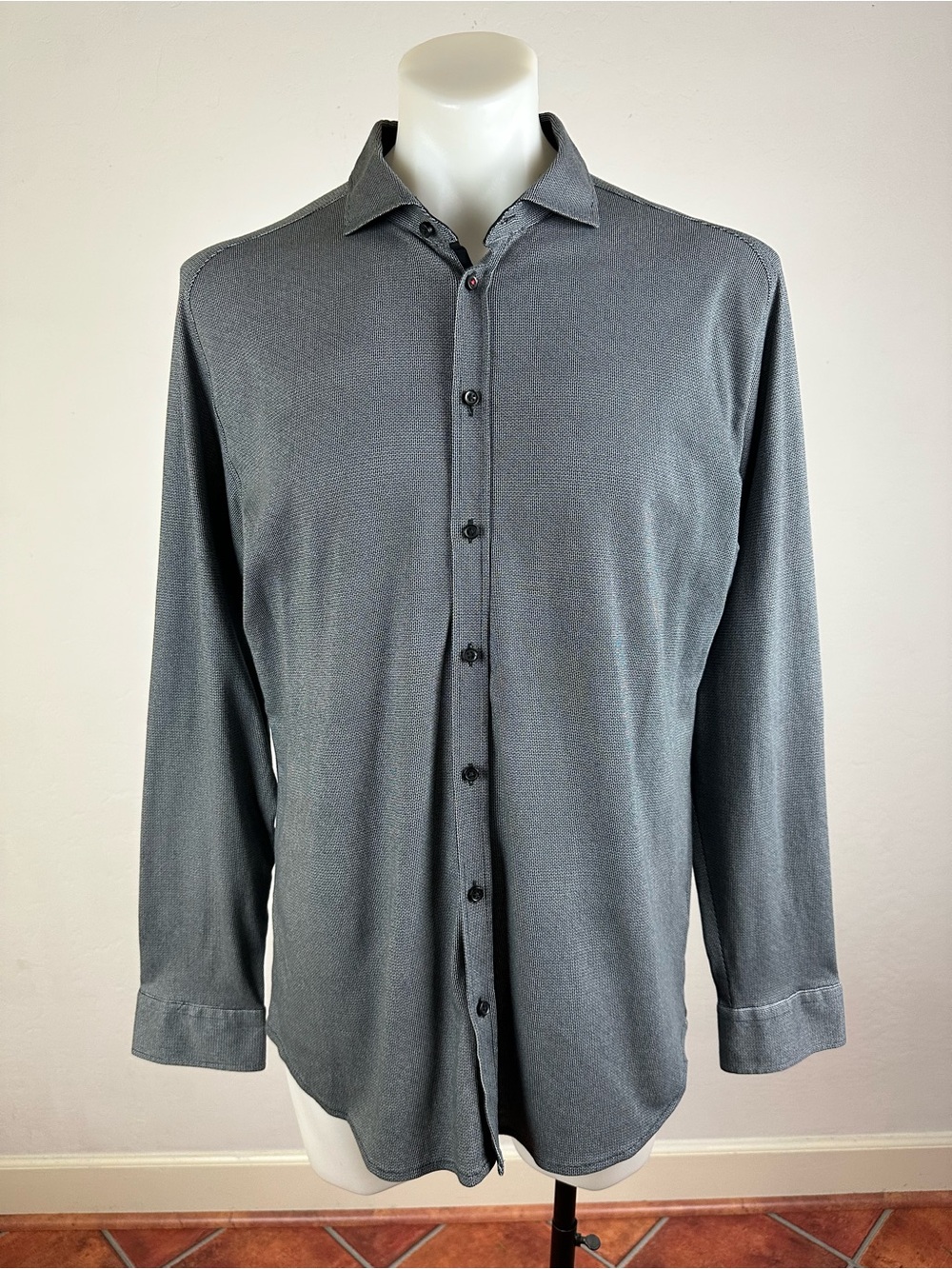 DeSoto Men's Charcoal Grey Long-Sleeve Button-Down Shirt